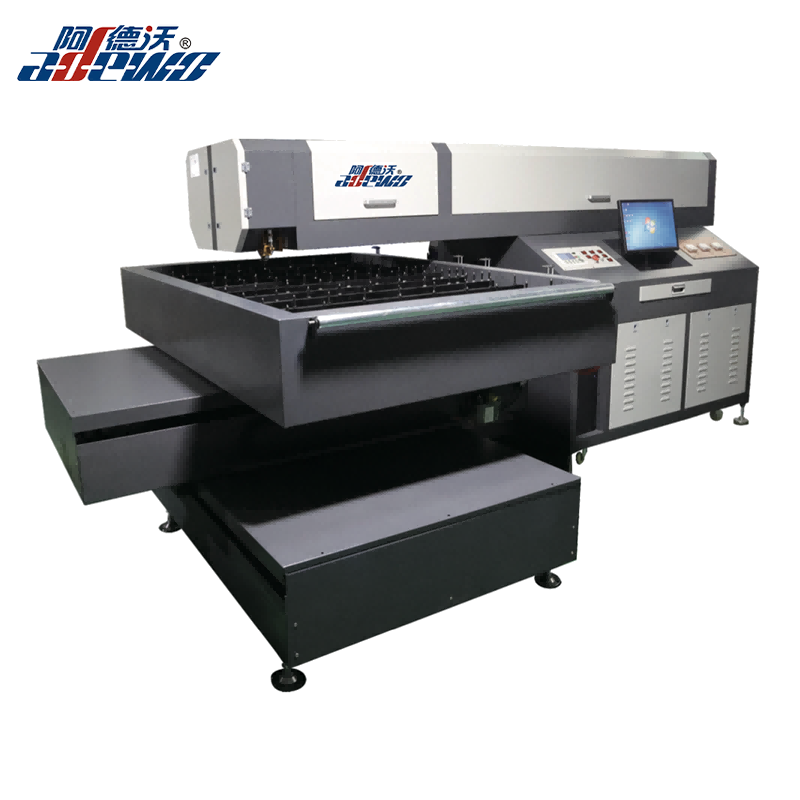 Mașină de tăiat cu laser pentru plăci de 400 de wați